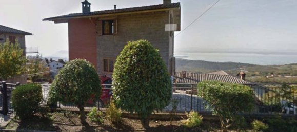 6 bedrooms Apartment in Passignano sul Trasimeno, Italy No. 188454 2