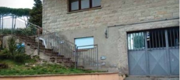 6 bedrooms Apartment in Passignano sul Trasimeno, Italy No. 188454 10