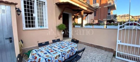 2 rooms Apartment in Rome, Italy No. 270344 3