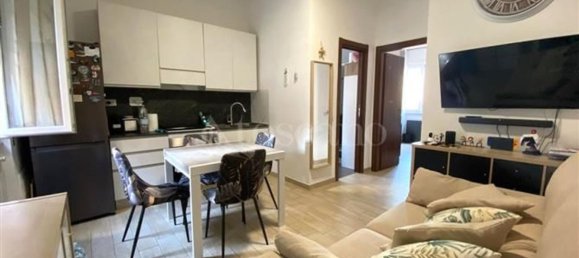 2 rooms Apartment in Rome, Italy No. 270344 9