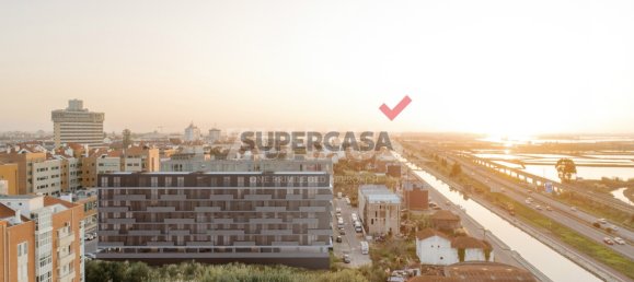 Apartamento de 3 dormitorios en Aveiro, Portugal No. 153385 16