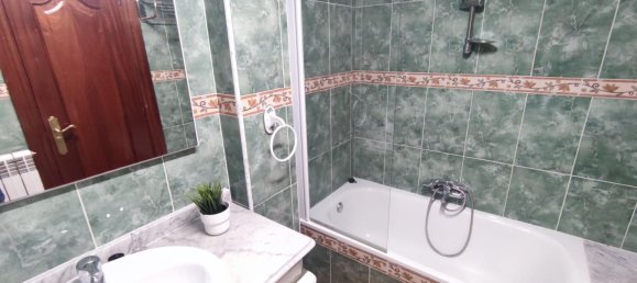 4 chambres Appartement à Oviedo, Spain No. 177536 26