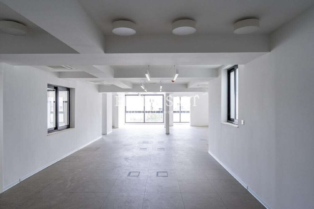 Escritório em Gzira, Malta 330 m² N.º 13021