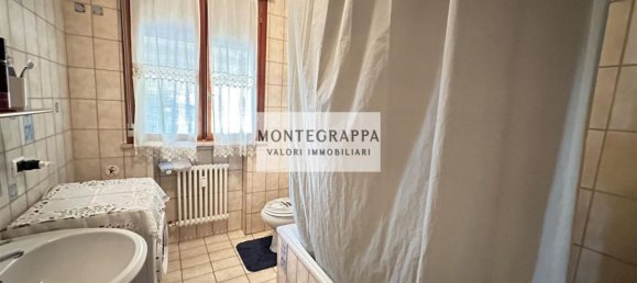 Apartamento de 3 dormitorios en Riese Pio X, Italy No. 359181 16