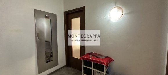Apartamento de 3 dormitorios en Riese Pio X, Italy No. 359181 11