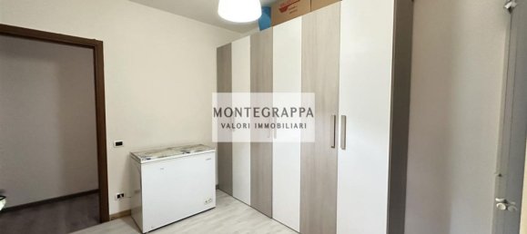 Apartamento de 3 dormitorios en Riese Pio X, Italy No. 359181 14