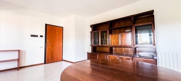 Квартира с 2 комнатами в Ольбия, Италия № 285129 11