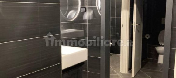 5 rooms Commercial property in Rome, Italy No. 70050 18