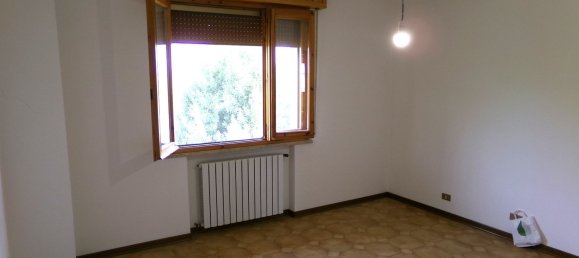 Дом с 12 комнатами в Терре дель Рено, Италия № 301898 42