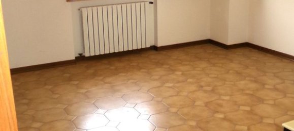 Дом с 12 комнатами в Терре дель Рено, Италия № 301898 47