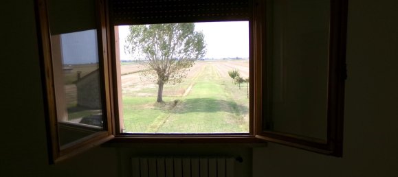 Дом с 12 комнатами в Терре дель Рено, Италия № 301898 40