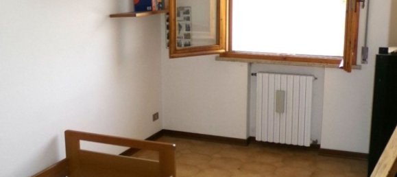 Дом с 12 комнатами в Терре дель Рено, Италия № 301898 38