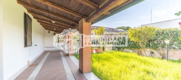 4 bedrooms Villa in Cerveteri, Italy No. 174589 9