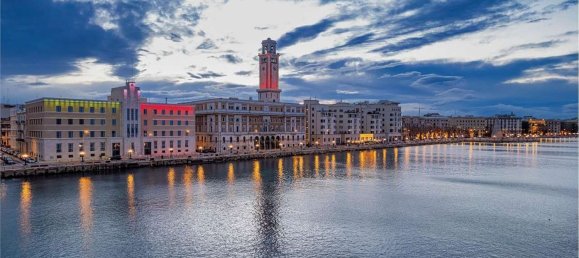 Квартира с 6 комнатами в Андрия, Италия № 258993 21