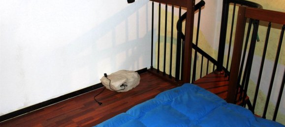 Дом с 5 комнатами в Трино, Италия № 72369 37