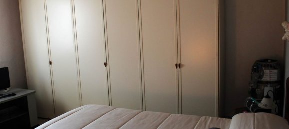 Дом с 5 комнатами в Трино, Италия № 72369 43