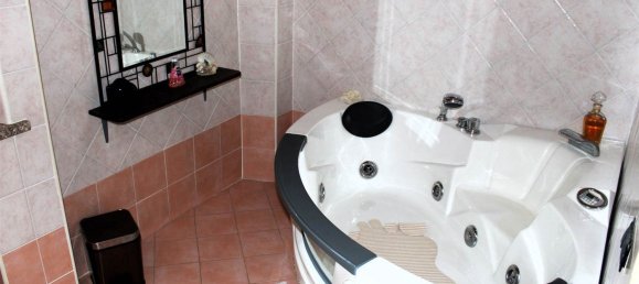 Дом с 5 комнатами в Трино, Италия № 72369 31