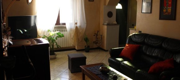 Дом с 5 комнатами в Трино, Италия № 72369 18