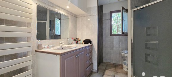 5 Schlafzimmer Haus in Gard, France, Nr. 299388 13