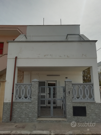 Villa de 4 divisões em Torchiarolo, Italy N.º 293517