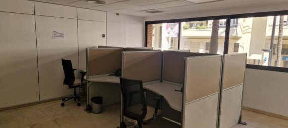 16 bedrooms Office in Andalusia, Spain No. 167494 23