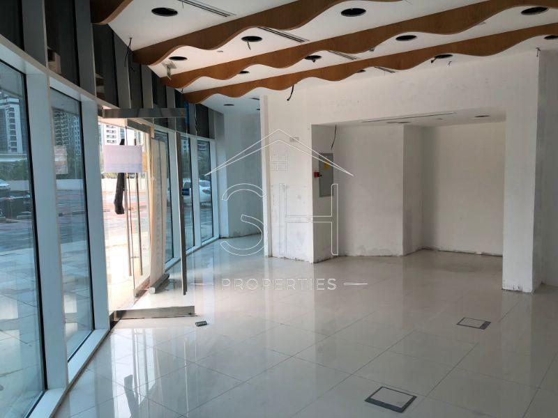 Loja em Jumeirah Lake Towers, UAE 59.8 m² N.º 41410