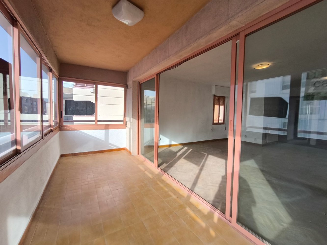 Apartamento de 4 dormitorios en Lorca, Spain No. 207691