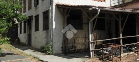 5 bedrooms Castles in Ne, Italy No. 124471 3