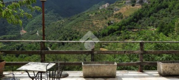 5 bedrooms Castles in Ne, Italy No. 124471 30