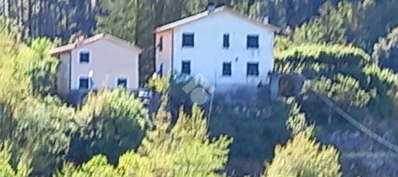 5 bedrooms Castles in Ne, Italy No. 124471 4