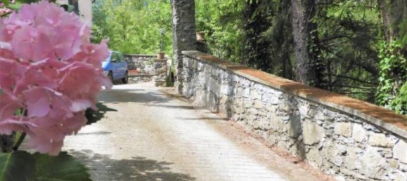 5 bedrooms Castles in Ne, Italy No. 124471 5