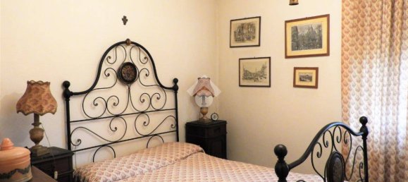 5 bedrooms Castles in Ne, Italy No. 124471 19