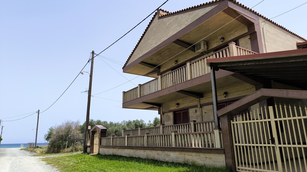 3 bedrooms Villa in Larissa, Greece No. 2084