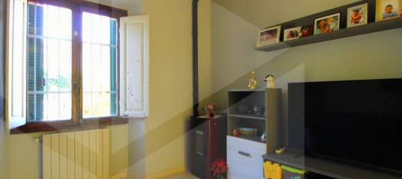 Apartamento de 4 divisões em Pontedera, Italy N.º 24227 5