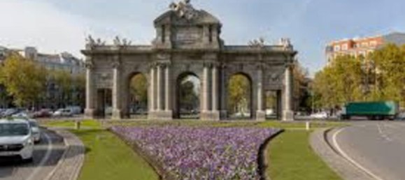 2 bedrooms Apartment in Madrid, Spain No. 127715 13