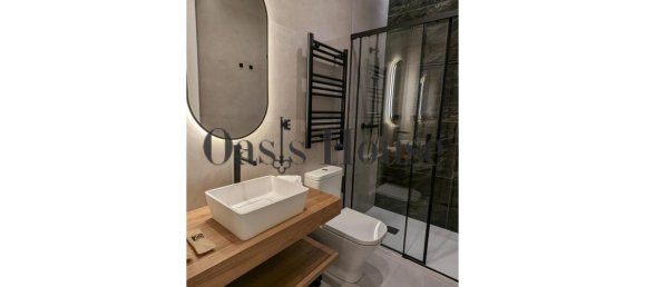 2 bedrooms Apartment in Madrid, Spain No. 127715 9