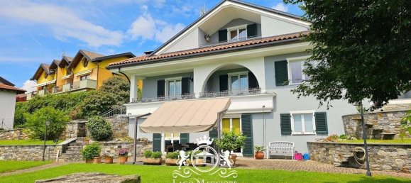 5 bedrooms Villa in Arizzano, Italy No. 135949 7
