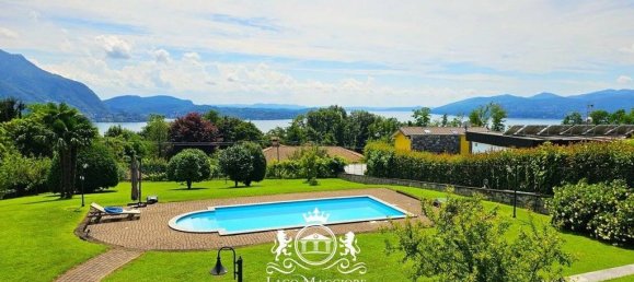 5 bedrooms Villa in Arizzano, Italy No. 135949 15