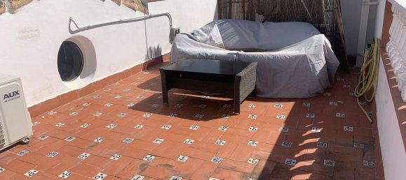 Villa de 4 dormitorios en Alicante, Spain No. 185947 22