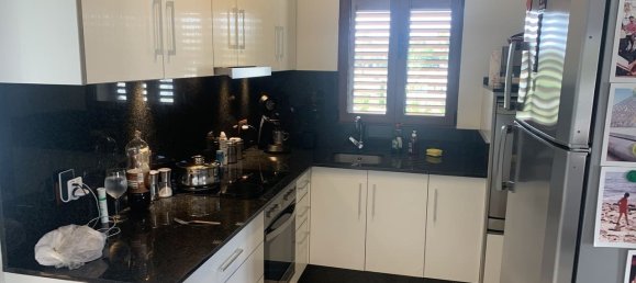 Villa de 4 dormitorios en Alicante, Spain No. 185947 8