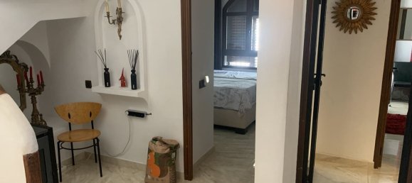 Villa de 4 dormitorios en Alicante, Spain No. 185947 15