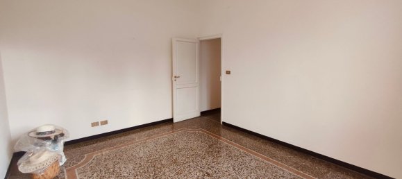 7غرفة شقة في Genoa, Italy رقم 211450 12