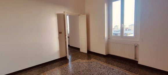 7غرفة شقة في Genoa, Italy رقم 211450 8