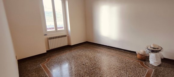 7غرفة شقة في Genoa, Italy رقم 211450 11