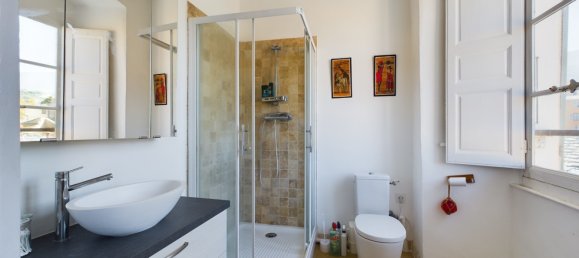 4 Schlafzimmer Doppelhaus in Bastia, France, Nr. 241230 8