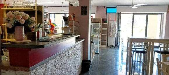 Imóvel comercial de 2 divisões em Castiglione delle Stiviere, Italy N.º 317998 3