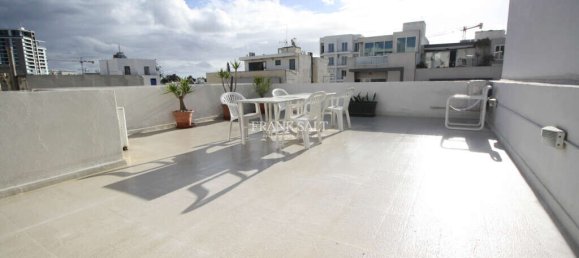 Maisonette de 4 dormitorios en Swieqi, Malta No. 9075 24