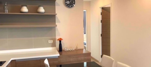 2 bedrooms Condo in Khlong Toei, Thailand No. 4700 3