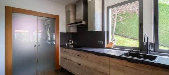 7 bedrooms House in Gijon, Spain No. 169153 20