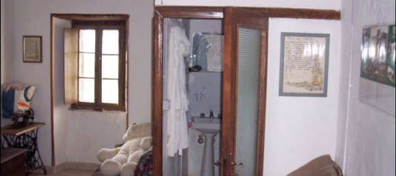 Casa de 6 habitaciónes en Valle Castellana, Italy No. 175104 13